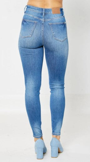 Judy Blue Evelyn High Rise Tummy Control Classic Skinny Denim