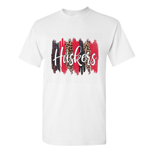 Huskers Brushed Strokes - Graphic