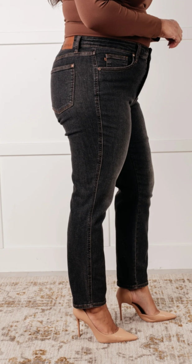 Judy Blue - Rita Mid Rise