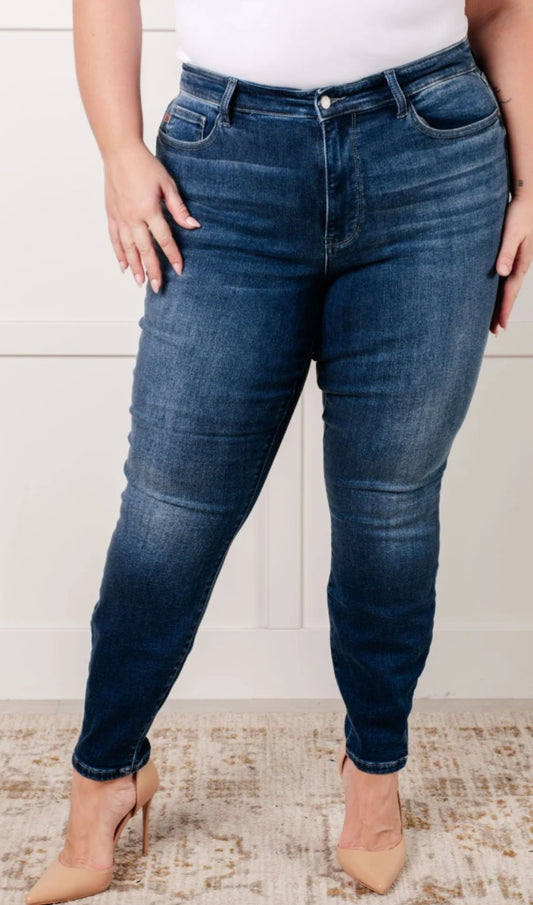 Judy Blue - Skylar Mid Rise Thermal