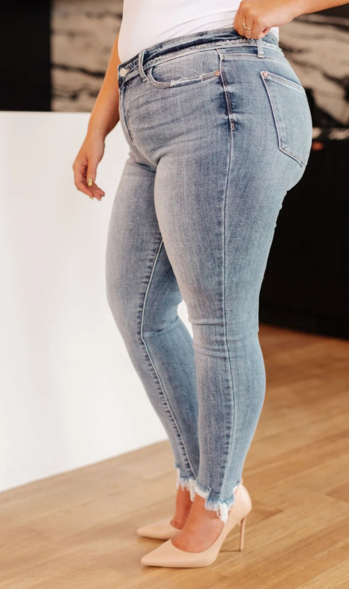Judy Blue - Sherry Mid Rise