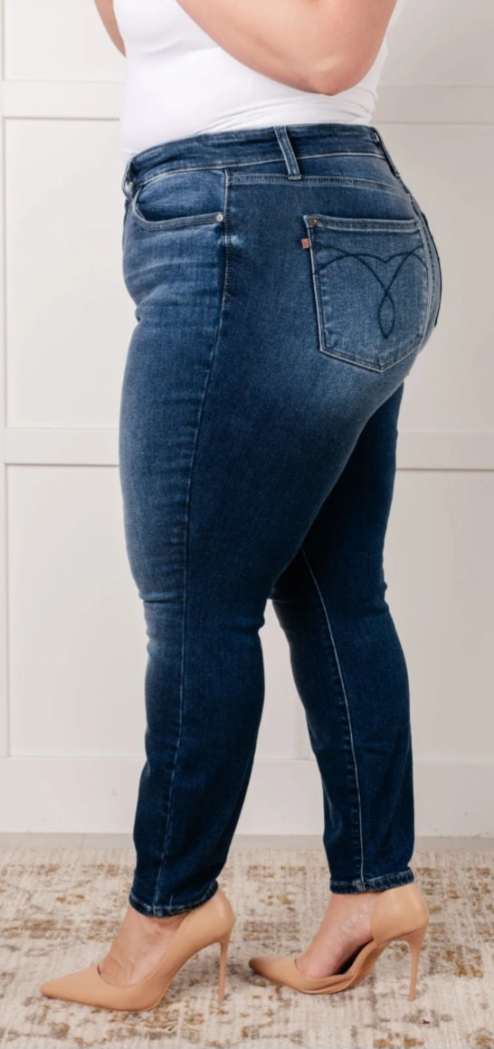 Judy Blue - Skylar Mid Rise Thermal